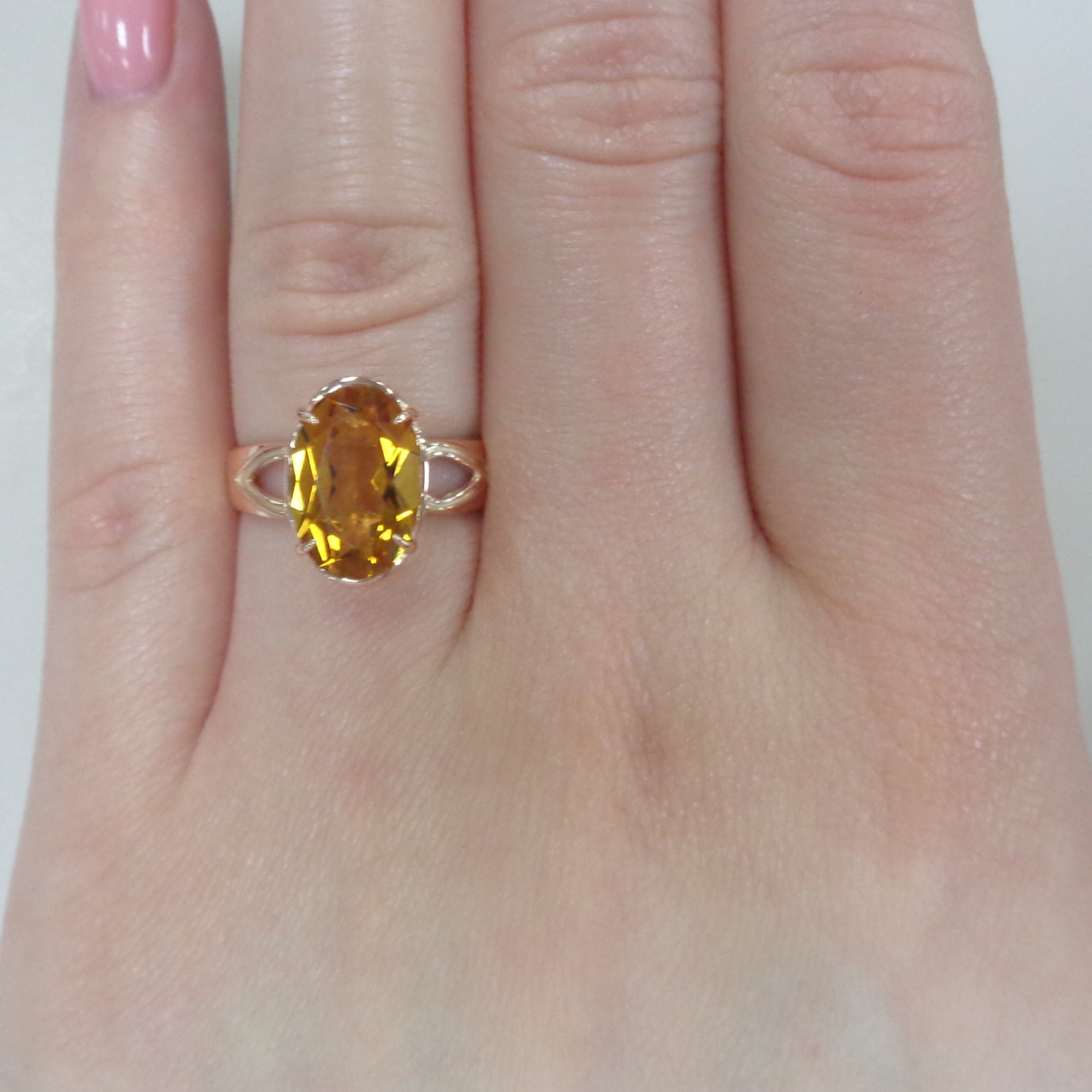 Серебряное кольцо с цитрином